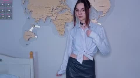 susannahtrojahn online show from February 2026 03:18:02 PM