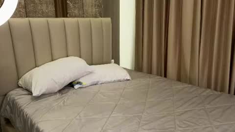 susannjohnson online show from July 2026 12:31:01 AM