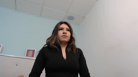 Snapshot of susanwilliams_ chatting on February 2026 11:05:02 AM susanwilliams_ online show from February 2026 11:05:02 AM