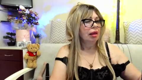 SusiexNoreen online show from June 2026 01:43:01 AM