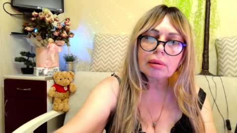 SusiexNoreen online show from June 2026 12:55:02 PM