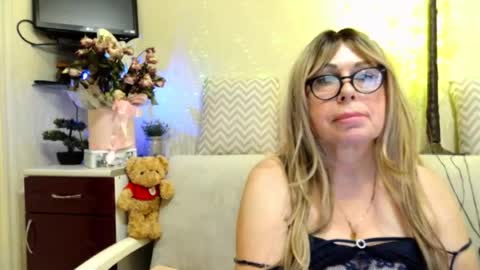 SusiexNoreen online show from June 2026 01:00:02 AM