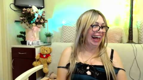 SusiexNoreen online show from July 2026 07:09:02 AM