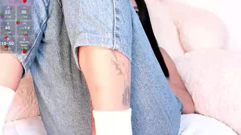 Snapshot of sussie_thompsom chatting on February 2026 04:46:01 PM Sussie Tompsom online show from February 2026 04:46:01 PM