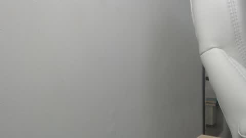 Snapshot of sussy_leon chatting on December 2024 12:16:02 PM sussy leon online show from December 2024 12:16:02 PM