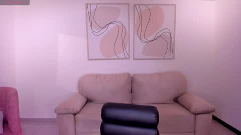 Sussy Bell online show from November 2025 10:24:01 PM