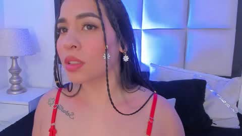 sussyfoxx_ online show from February 2026 01:44:01 PM