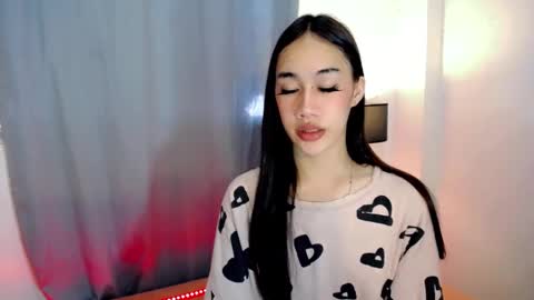 Snapshot of sususlutxx chatting on February 2025 02:19:02 AM susie online show from February 2025 02:19:02 AM