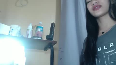 Snapshot of sususlutxx chatting on September 2025 10:18:01 AM susie online show from September 2025 10:18:01 AM