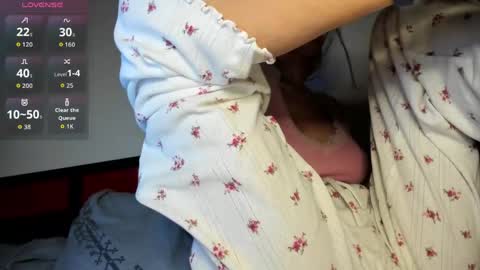 Snapshot of suuzykissuxoxo chatting on April 2026 08:17:01 PM suuzykissuxoxo online show from April 2026 08:17:01 PM