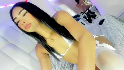 suxansexyhott online show from February 2025 08:26:01 PM