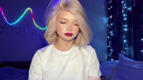 Stacy online show from April 2026 09:39:33 PM