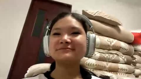 Snapshot of suzannemarlor chatting on March 2026 02:24:01 PM Eva online show from March 2026 02:24:01 PM