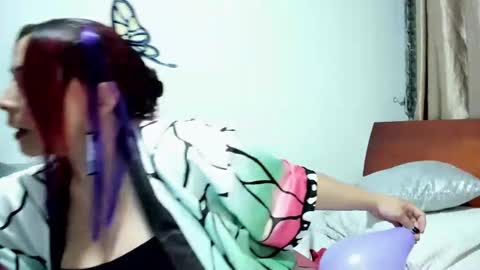 Snapshot of suzygamingfairy chatting on September 2025 11:59:02 PM Suzy Amaya online show from September 2025 11:59:02 PM