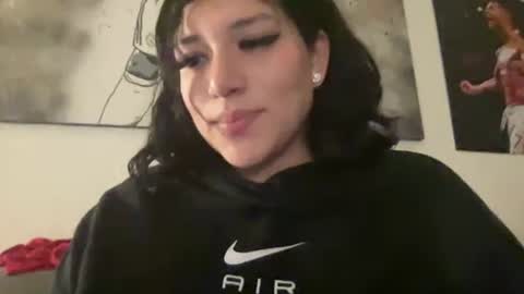 Snapshot of suzyishellawet chatting on September 2025 05:46:01 AM Suzy online show from September 2025 05:46:01 AM