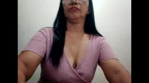 Snapshot of suzzie_hot chatting on February 2025 09:38:01 PM suzzie_hot online show from February 2025 09:38:01 PM