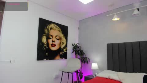 Snapshot of sven_basquiat chatting on April 2026 08:06:02 PM Sven online show from April 2026 08:06:02 PM