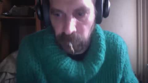 Snapshot of sweaterboy666 chatting on February 2025 11:31:02 AM sweaterboy666 online show from February 2025 11:31:02 AM