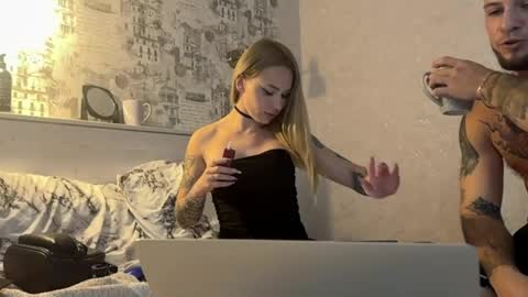 sweatslisa online show from June 2026 05:23:01 PM