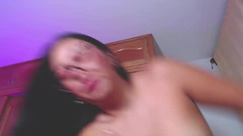 Snapshot of sweeet_amy chatting on February 2025 11:28:02 PM Amy IG sweeet amy0 online show from February 2025 11:28:02 PM