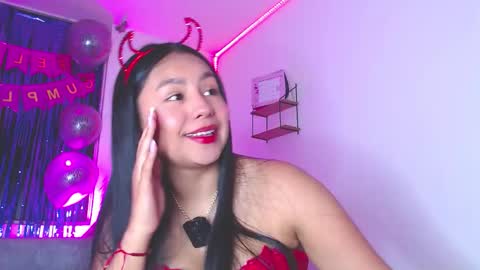 Snapshot of sweeet_amy chatting on October 2025 09:23:02 PM Amy IG sweeet amy0 online show from October 2025 09:23:02 PM