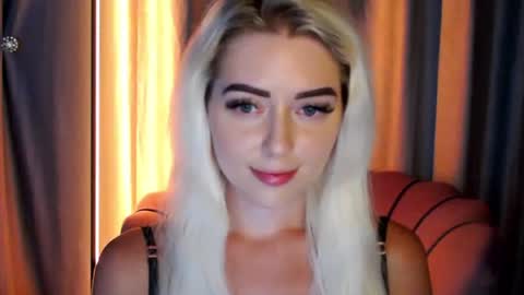Snapshot of sweeet_angelll chatting on July 2026 05:08:02 PM sweeet angelll online show from July 2026 05:08:02 PM