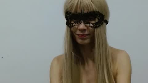 Snapshot of sweeetlizzi chatting on November 2025 10:59:02 PM SweetLizzi online show from November 2025 10:59:02 PM