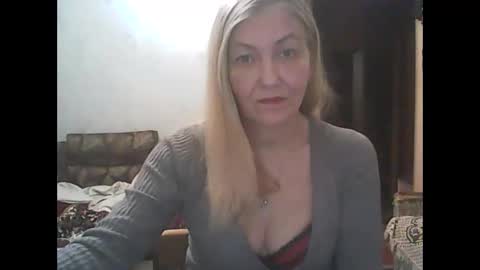 Snapshot of sweet4blonde609 chatting on December 2024 08:47:02 PM sweet4blonde609 online show from December 2024 08:47:02 PM