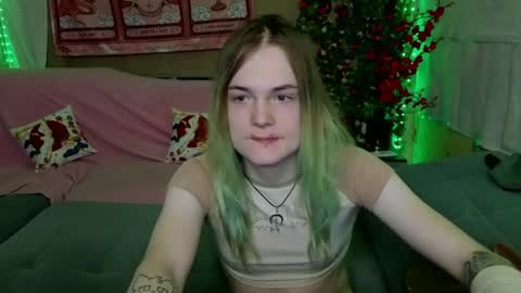 Haeyang  Torry online show from April 2026 06:03:02 AM