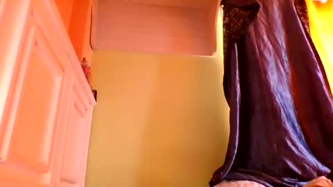 sweet52537 online show from April 2026 08:12:02 AM