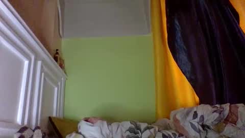 sweet52537 online show from May 2026 04:31:01 AM