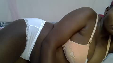 Snapshot of sweet_0012 chatting on May 2026 02:41:02 AM Cecee online show from May 2026 02:41:02 AM