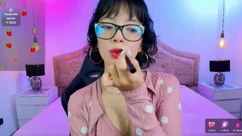 Snapshot of sweet_1angel chatting on December 2025 12:36:02 PM Sweet 1Angel online show from December 2025 12:36:02 PM