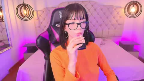 Snapshot of sweet_1angel chatting on April 2026 03:56:01 AM Sweet 1Angel online show from April 2026 03:56:01 AM