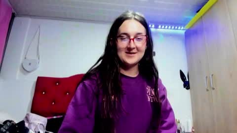 Snapshot of sweet__suck69bitch chatting on January 2025 12:04:02 AM sweet__suck69bitch online show from January 2025 12:04:02 AM