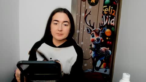 Snapshot of sweet__suck69bitch chatting on January 2025 10:31:02 PM sweet__suck69bitch online show from January 2025 10:31:02 PM