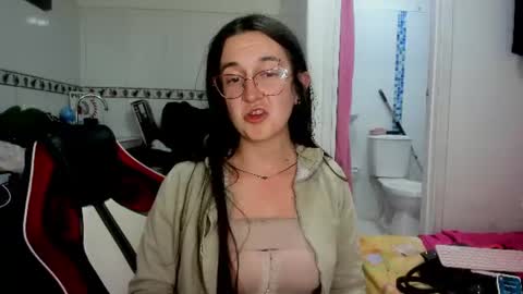sweet__suck69bitch online show from July 2026 02:09:01 AM