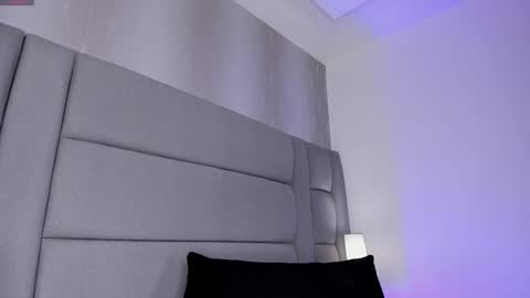 Amily online show from March 2026 03:47:01 AM