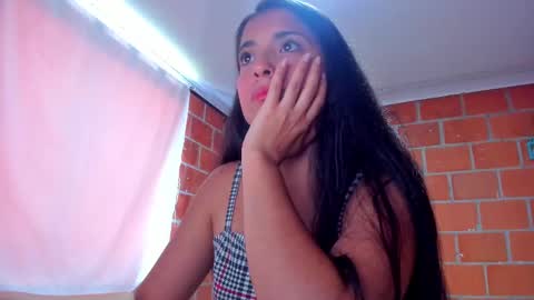 sweet and hot alaia online show from September 2025 03:12:02 PM