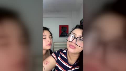 Snapshot of sweet_and_rous chatting on July 2026 03:23:01 AM sweet_and_rous online show from July 2026 03:23:01 AM