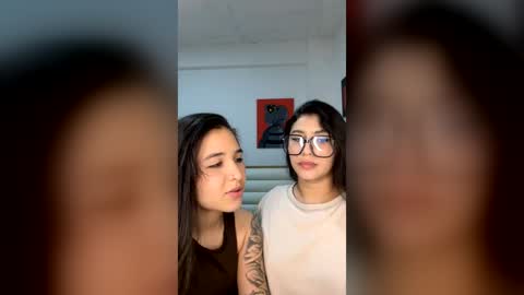 Snapshot of sweet_and_rous chatting on July 2026 01:23:01 AM sweet_and_rous online show from July 2026 01:23:01 AM