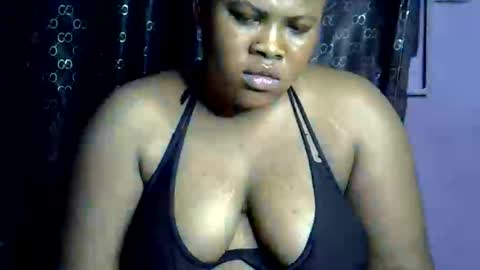 Snapshot of sweet_baby27 chatting on February 2026 02:09:02 AM sweet baby online show from February 2026 02:09:02 AM