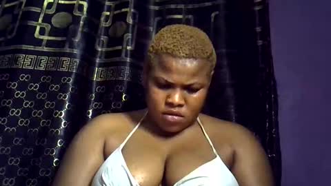 Snapshot of sweet_baby27 chatting on March 2026 03:01:01 AM sweet baby online show from March 2026 03:01:01 AM