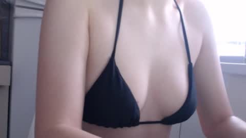 Kate and Erica online show from November 2025 08:25:01 AM