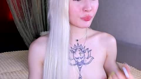 Snapshot of sweet_barbe chatting on May 2026 04:35:01 PM Alice online show from May 2026 04:35:01 PM