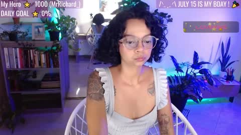 Tutti  online show from May 2026 11:50:01 PM