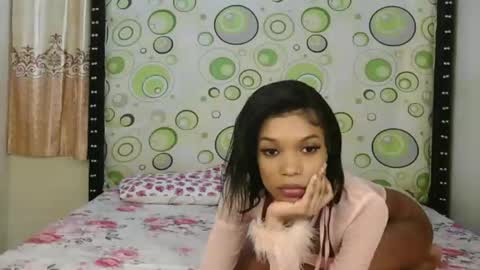 Snapshot of sweet_bobo chatting on December 2025 07:19:02 PM Ocean online show from December 2025 07:19:02 PM