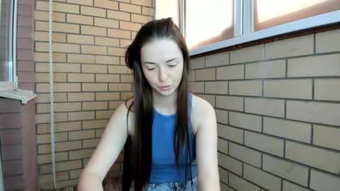Christina online show from May 2026 08:10:01 AM