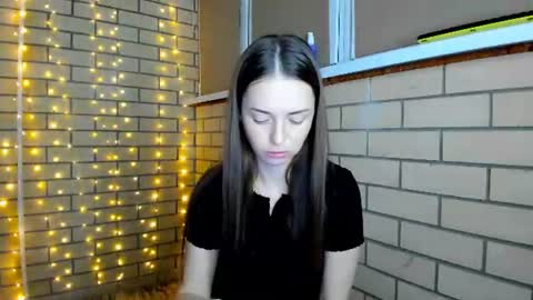 Christina online show from June 2026 06:50:01 PM