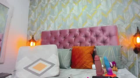 sweet_candy_sex1 online show from June 2026 05:12:01 AM